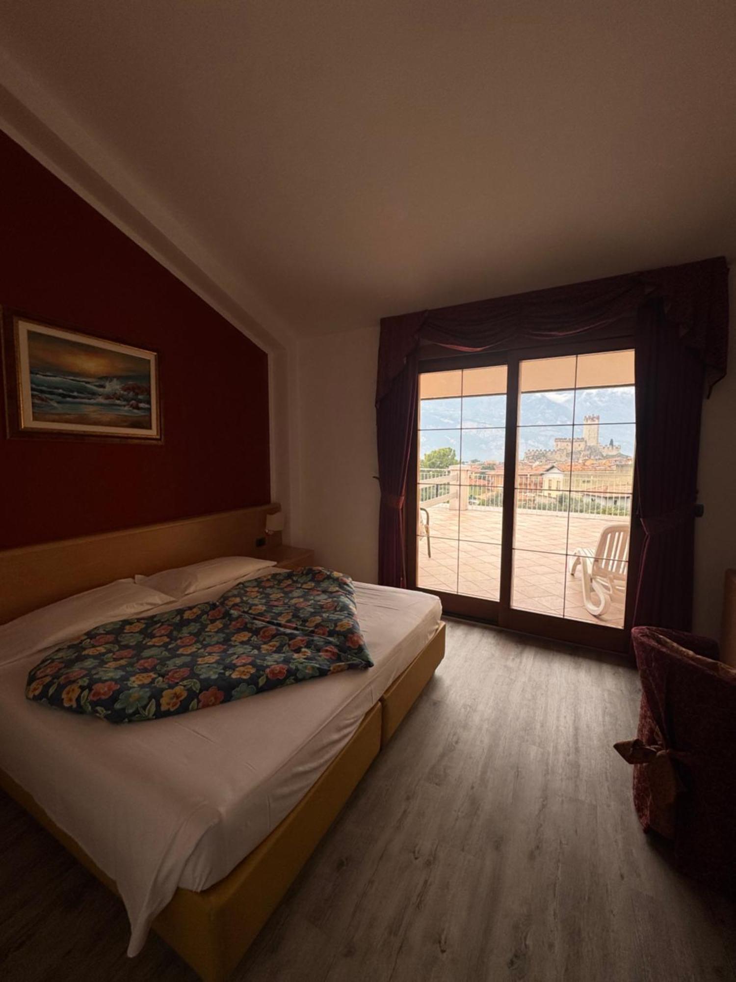 Hotel Alpi 말세진느 외부 사진